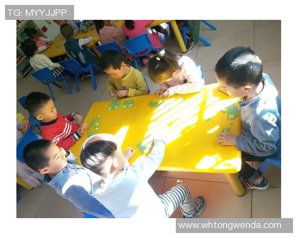 足球明星画报简易版全景展示精彩瞬间与背后故事